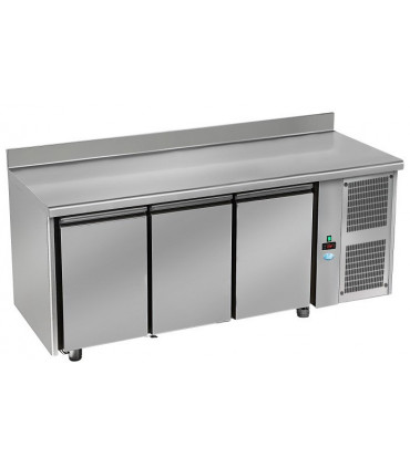Tour pâtissier 600x400 réfrigéré ventilé dessus inox 3 portes 2150x800x850mm froid positif tropicalisé. TPI 3 P GL DAP Tour pâtissier 600x400 réfrigéré ventilé dessus inox 3 portes 2150x800x850mm froid positif tropicalisé. TPI 3 P GL DAP