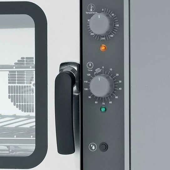 Détail panneau de commande électromécanique Four  à convection triphasé 6,3kW GEU411 MODULAR