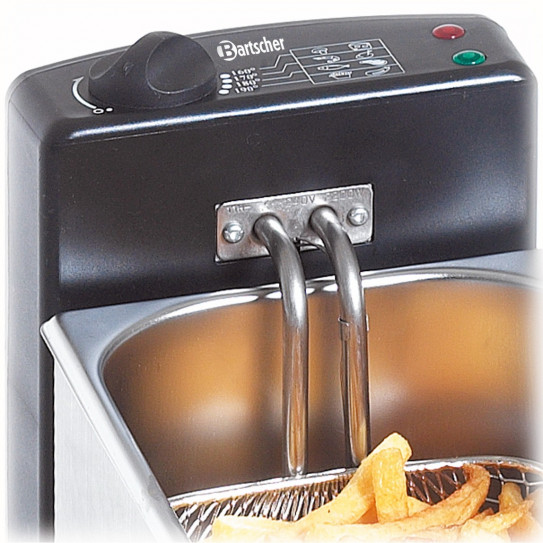 Détail bouton thermostat friteuse électrique 4 litres à poser - Barstscher A165110